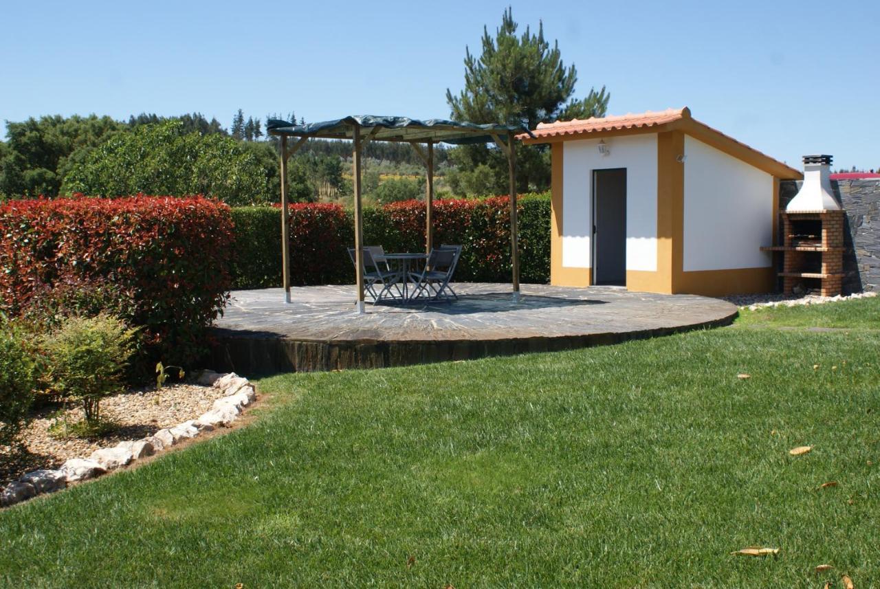 Casa Da Eira Em Dornes - Casa De Campo Familiar Com Piscina Pensionat Exteriör bild