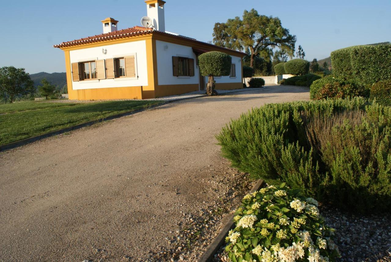 Casa Da Eira Em Dornes - Casa De Campo Familiar Com Piscina Pensionat Exteriör bild