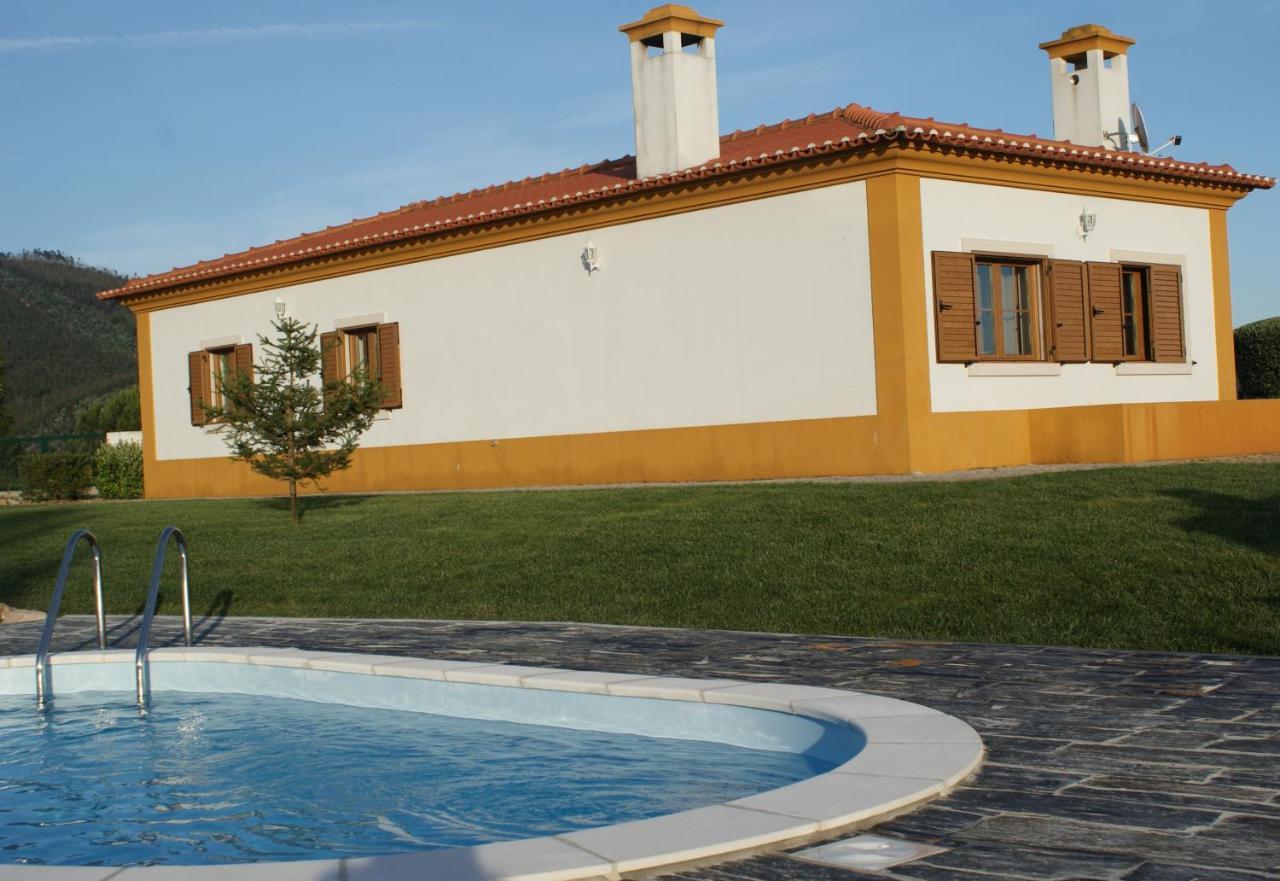 Casa Da Eira Em Dornes - Casa De Campo Familiar Com Piscina Pensionat Exteriör bild