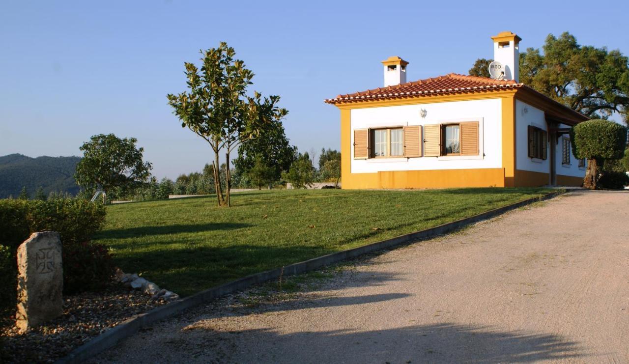 Casa Da Eira Em Dornes - Casa De Campo Familiar Com Piscina Pensionat Exteriör bild